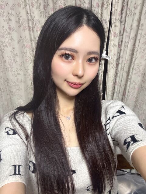 AYANO, 21 años - Chica de SHADY MOTION (2)